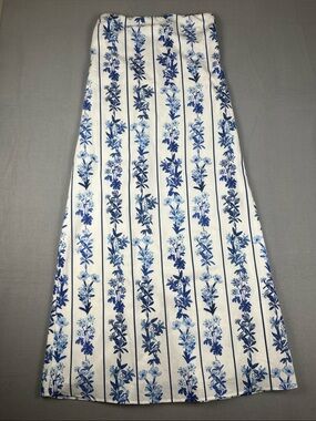 Anna Cate Wess Strapless Midi Dress 
Size: Medium